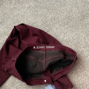 Burgundy sculpting Jeans, very good condition, size 31